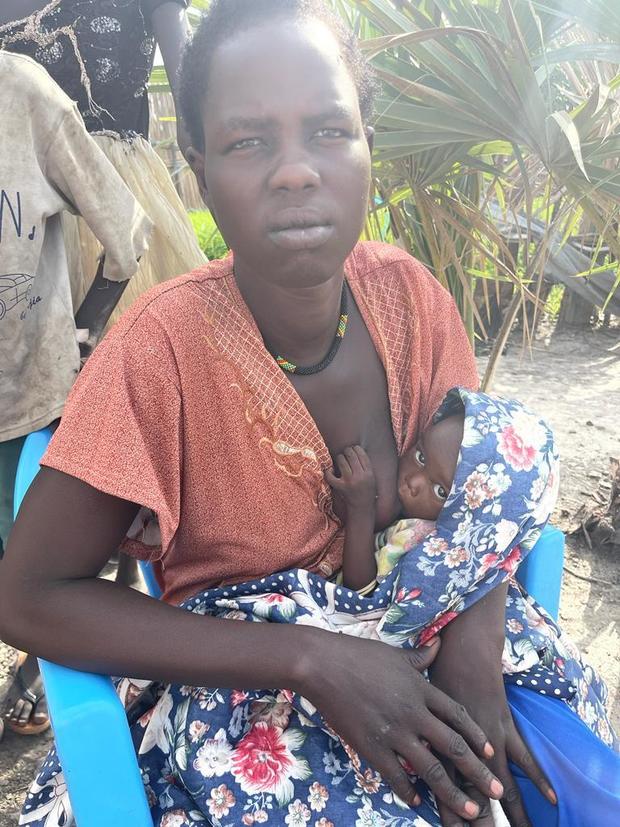 south-sudan-famine-mother-baby.jpg 