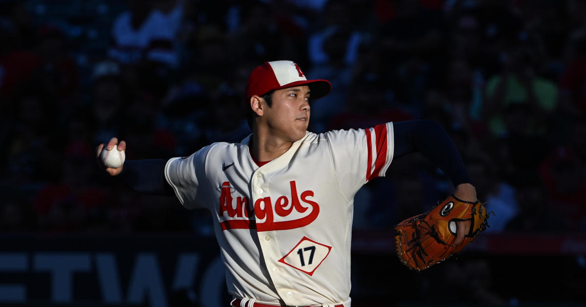Shohei Ohtani Day-To-Day With Mild Ankle Sprain - CBS Los Angeles