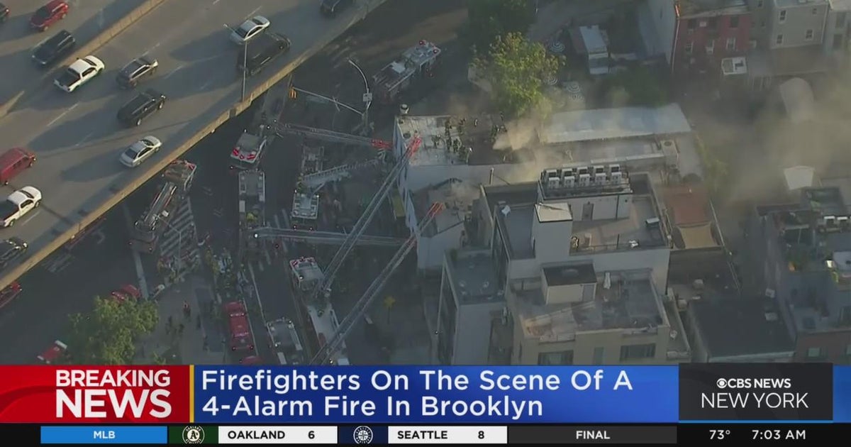 FDNY on scene of 4-alarm fire in Brooklyn - CBS New York