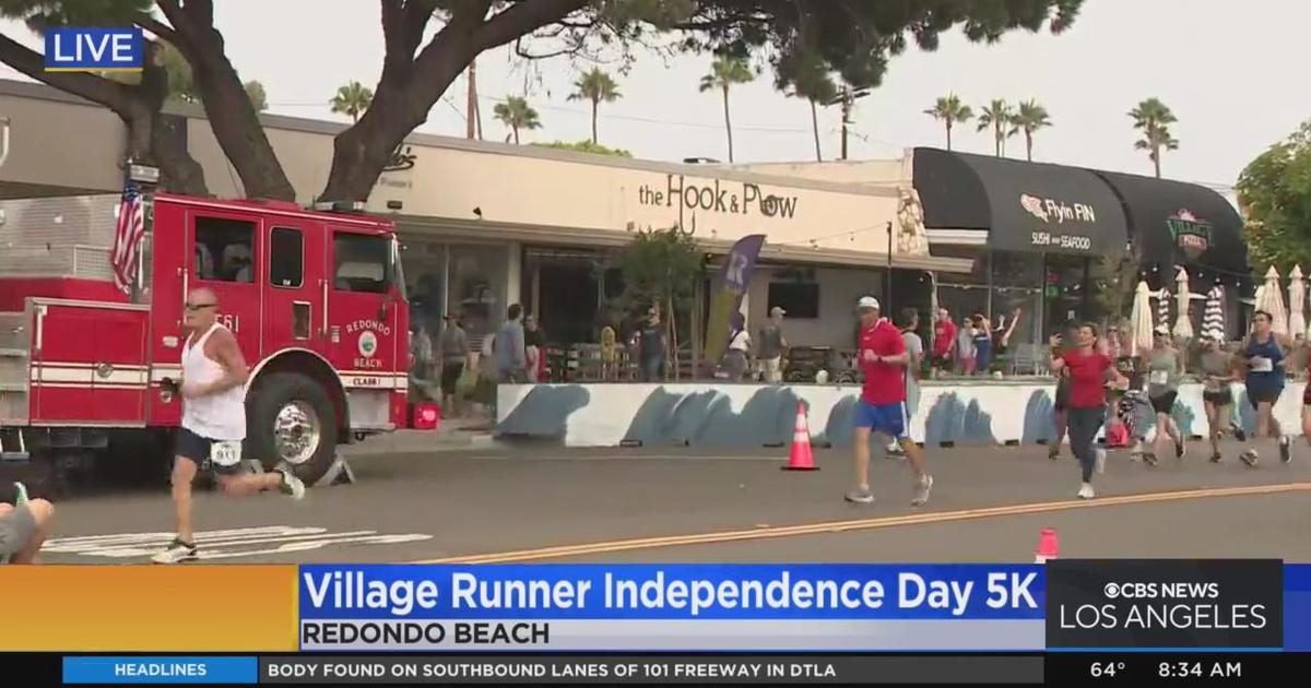 Thousands take to the streets in Redondo Beach for longtime 4th of July