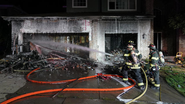 kittiwake-garage-fire-3-south-metro-copy.jpg 