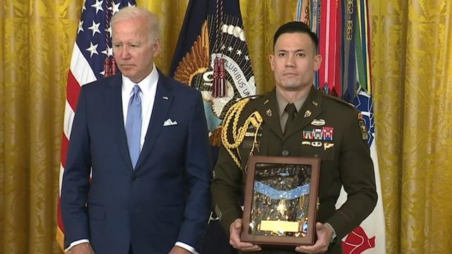 cbsn-fusion-president-biden-awards-medal-of-honor-us-army-soldiers-valor-in-vietnam-war-thumbnail-1106739-640x360.jpg 