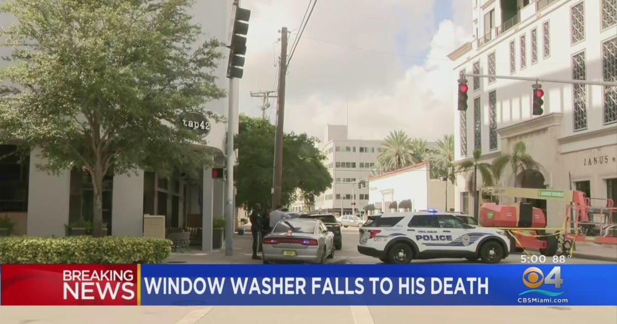 Window washer falls to his death in Coral Gables CBS Miami