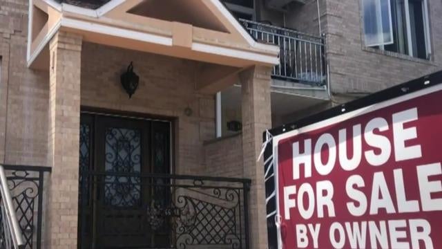 cbsn-fusion-mortgage-demand-sinks-even-as-rates-drop-thumbnail-1112358-640x360.jpg 