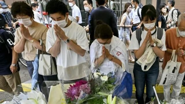cbsn-fusion-japan-in-mourning-after-asssassination-of-former-prime-minister-shinzo-abe-thumbnail-1116233-640x360.jpg 