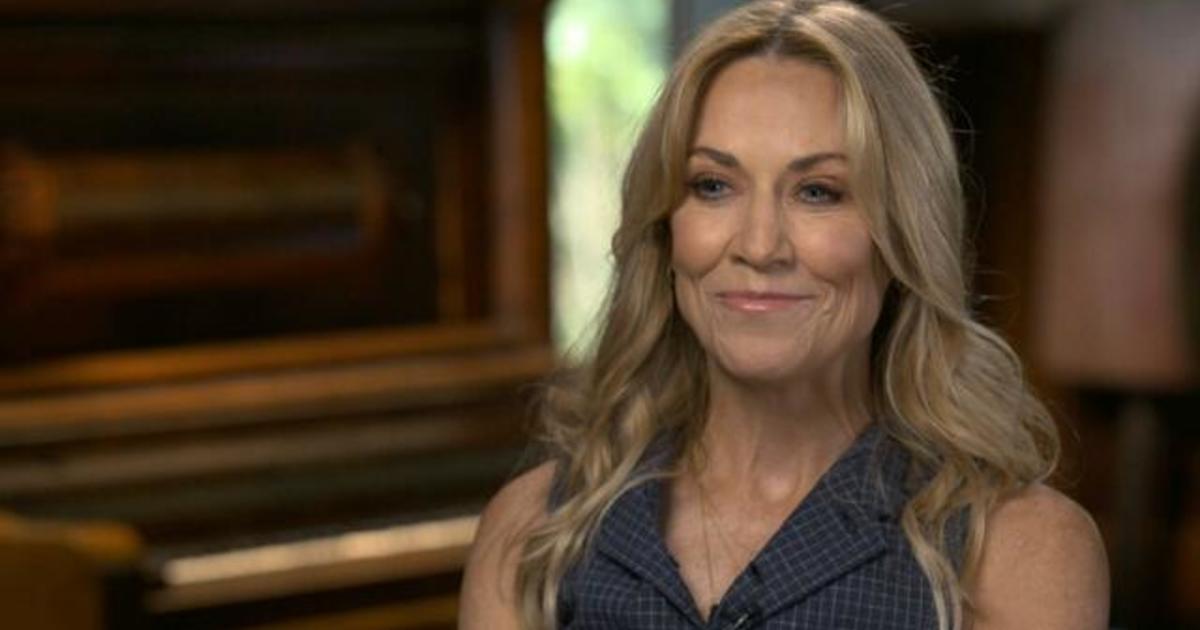 "I'm still going": Singer-songwriter Sheryl Crow reflects on her decades-long career