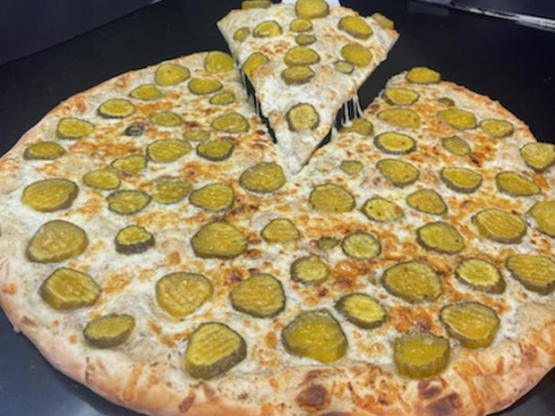 pickle-pizza.jpg 