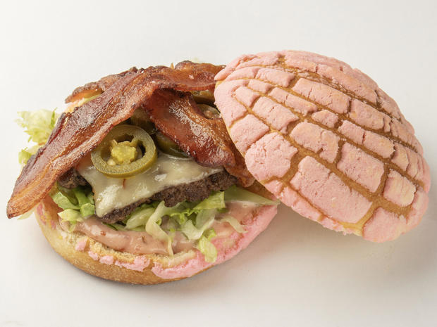 concha-bacon-burger.jpg 