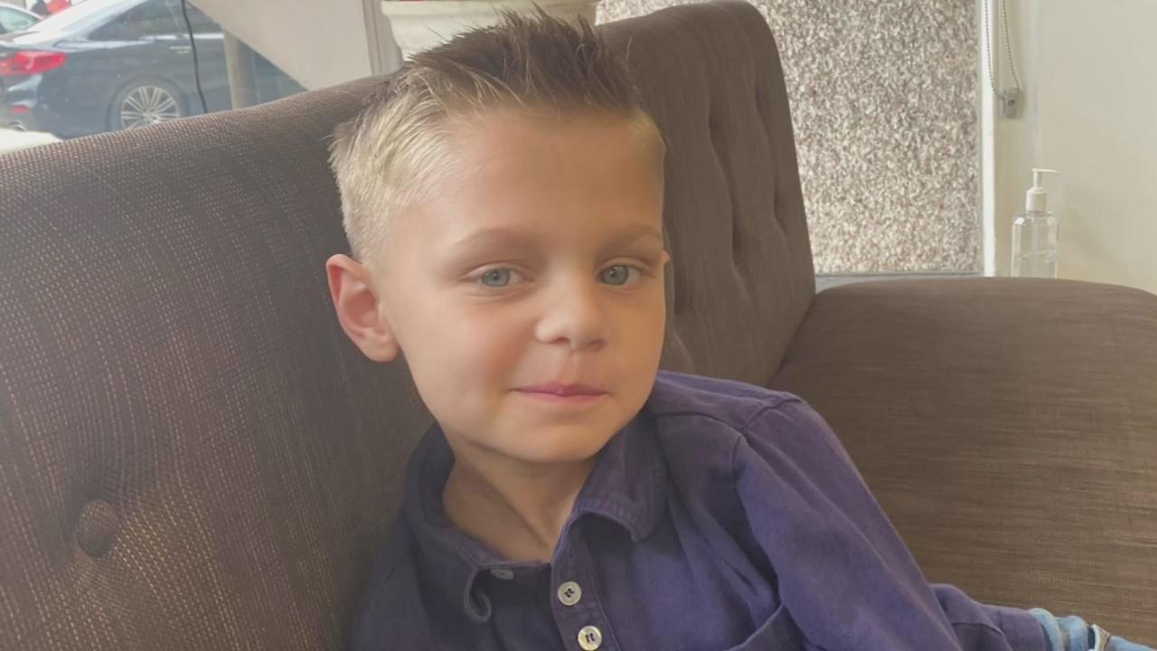 Cooper Roberts, 8-year-old paralyzed in Highland Park mass shooting,  recovering after infection, collapsed lung, torn esophagus - CBS Chicago