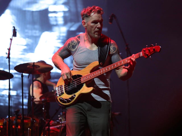 rage-against-the-machine-jake-barlow-4r8a2117.jpg 