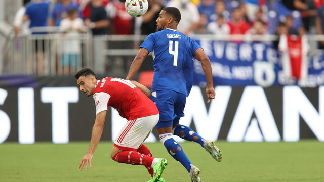 Soccer fans flock to M&T Stadium to watch overseas teams square off - CBS  Baltimore