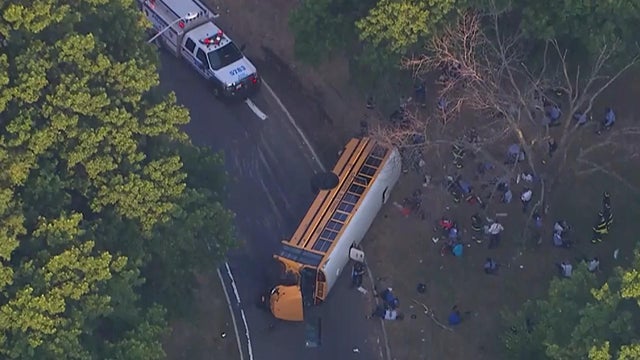 bx-school-bus-crash.jpg 