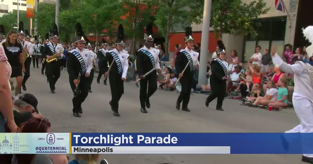 Parade kicks off plenty of fun in Minneapolis for Aquatennial CBS