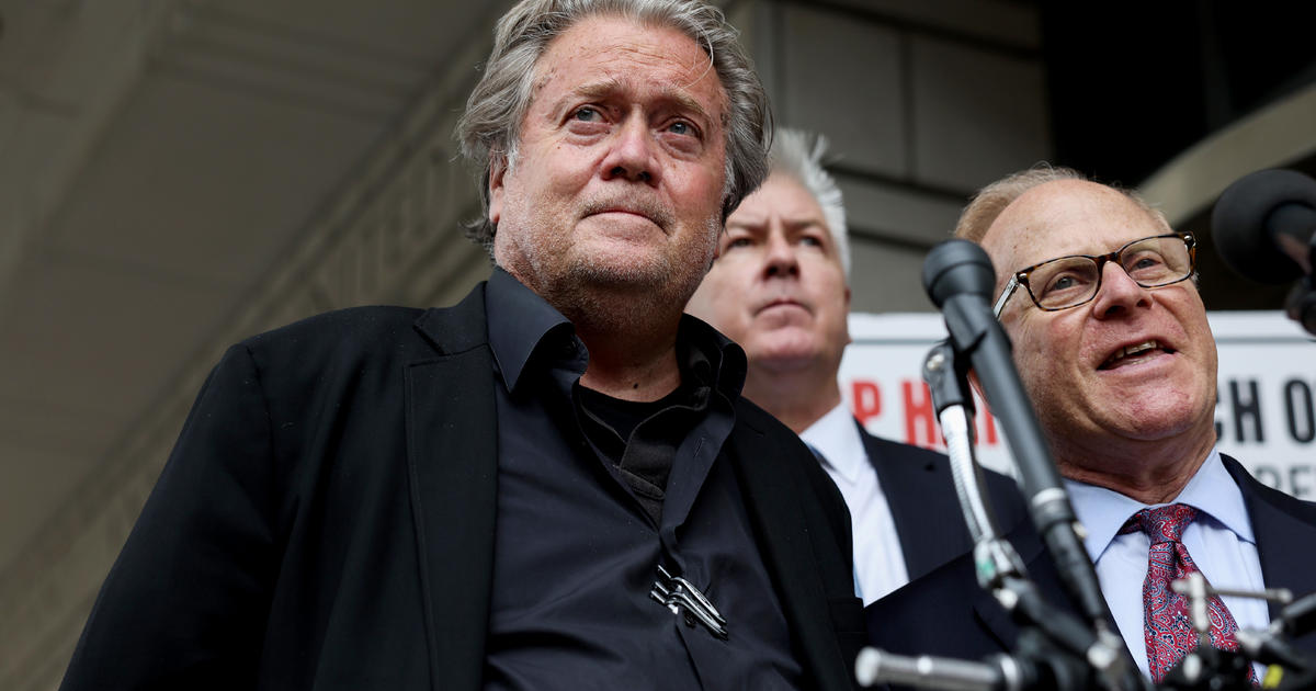 Steve Bannon faces New York state indictment, will turn himself in, sources say