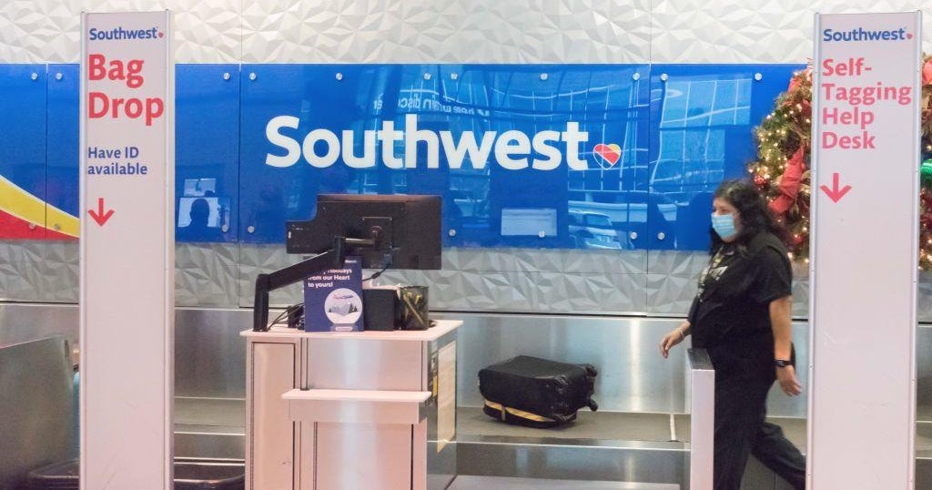 Woman starts shooting gun at Dallas Love Field Airport and is quickly taken down, police say