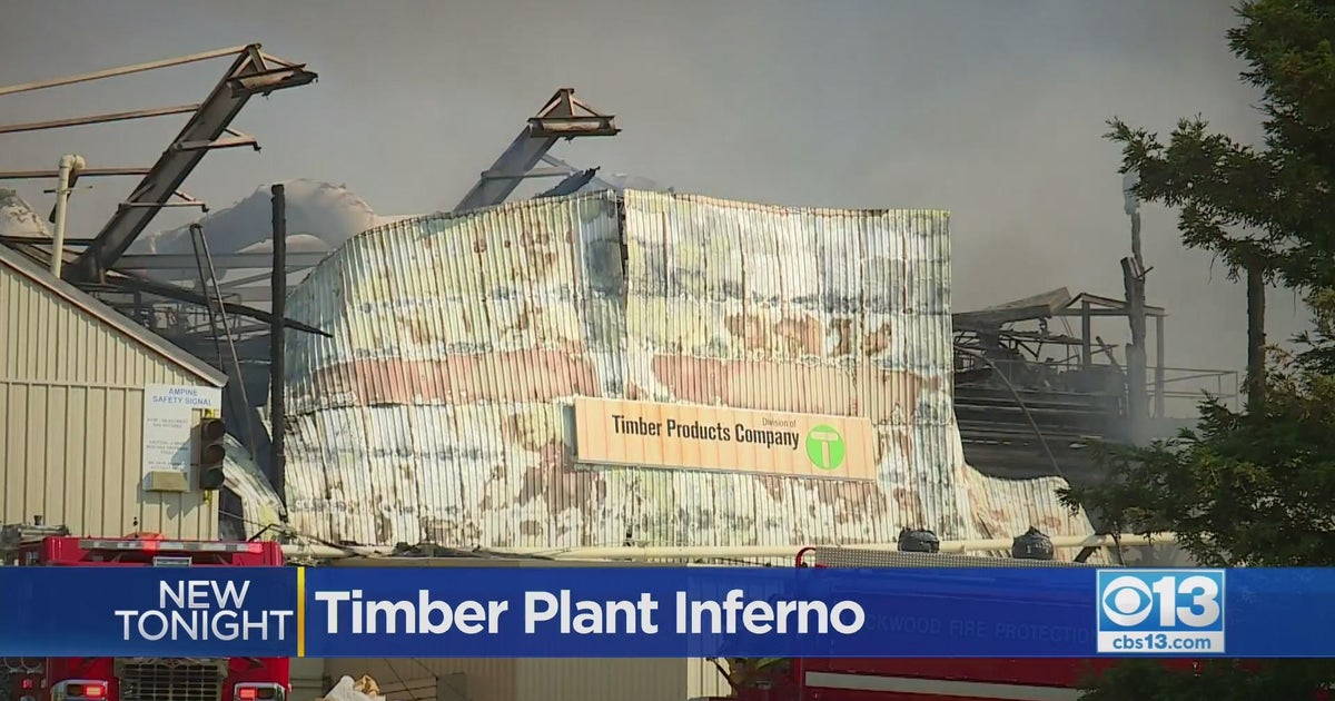 Fire Destroys Wood Products Factory Near Sutter Creek - CBS Sacramento