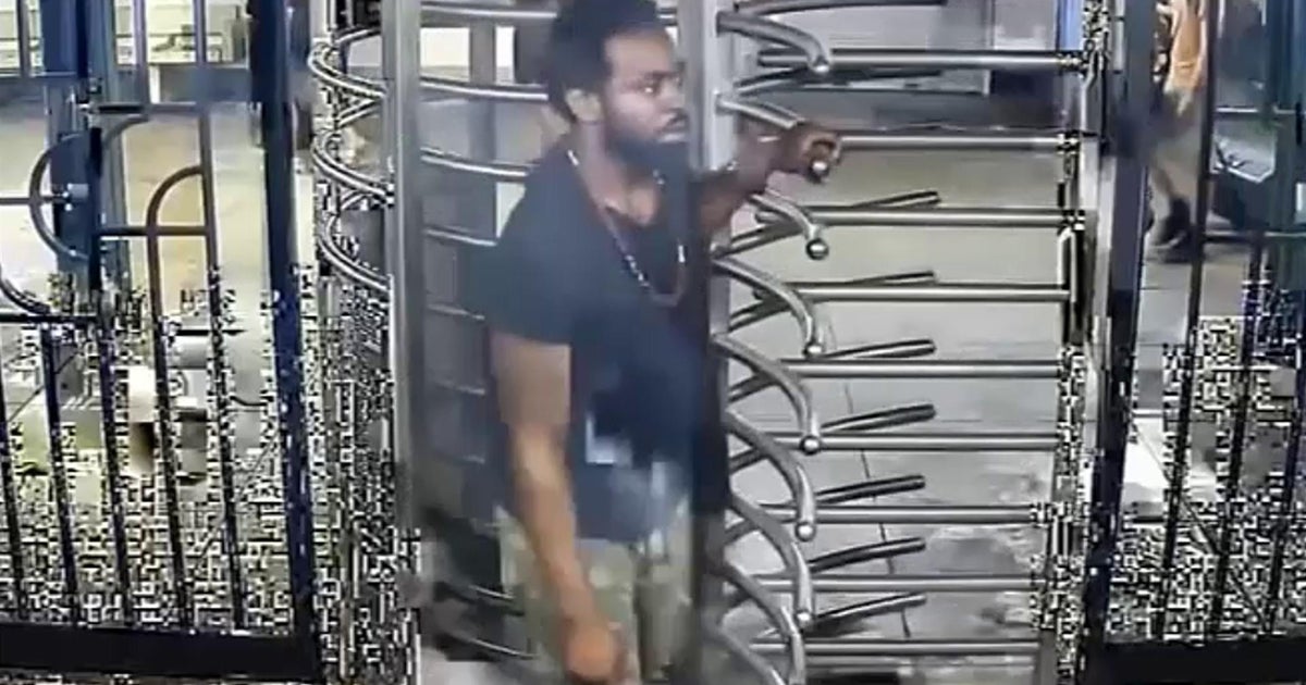 Police: Suspect wanted for stabbing man on 2 train in Brooklyn - CBS ...