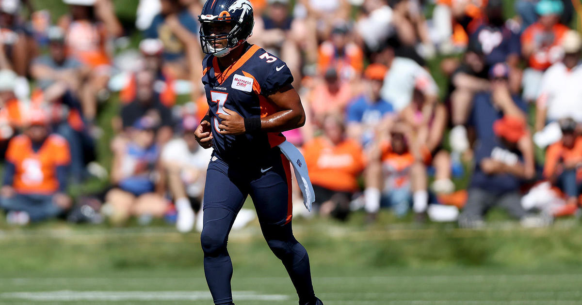 Russell Wilson's first Denver Broncos Training Camp practice