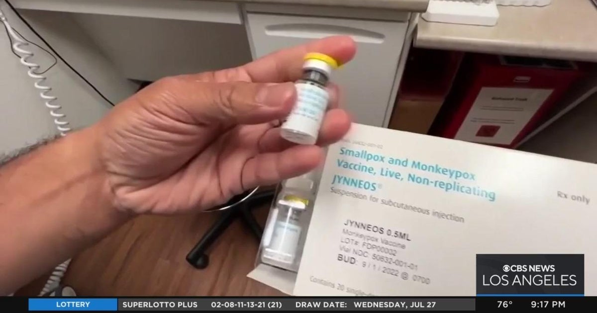 Dozens of eligible people wait hours for monkeypox vaccine at Encino ...
