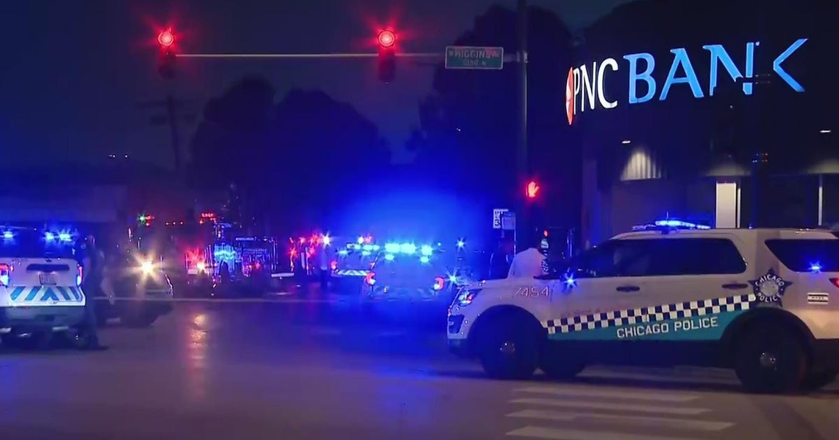2 people in custody after shots fired at and by Chicago police on ...