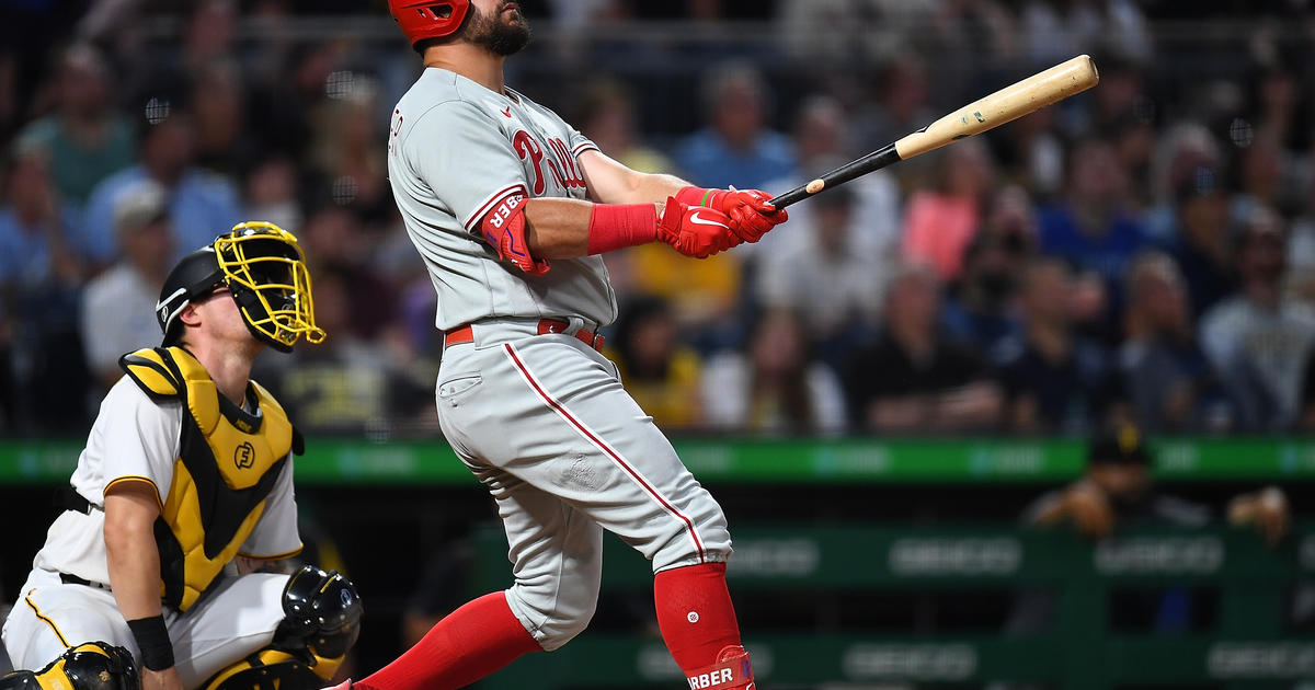 Schwarber, Wheeler power Phillies to 8-7 win over Pirates