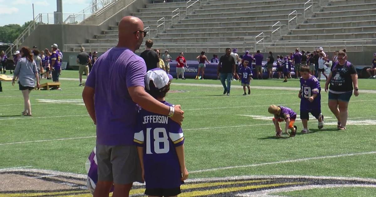 Cine it all: Vikings safety keeping perspective in 1st camp