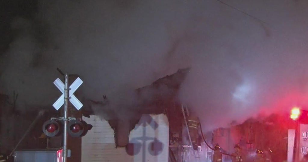 Vacant Fayette County home destroyed in overnight fire - CBS Pittsburgh