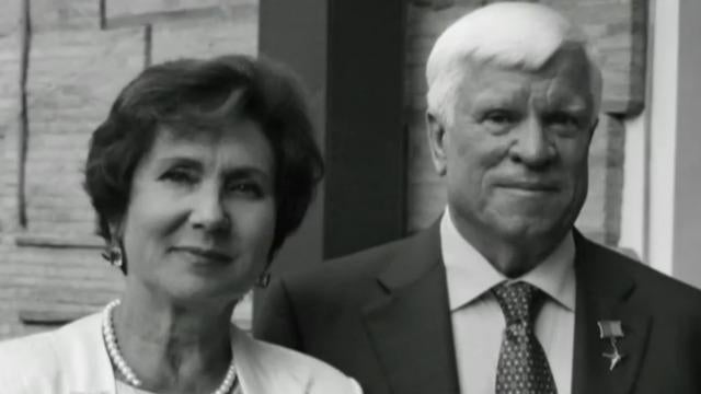 cbsn-fusion-wealthy-ukrainian-businessman-wife-among-those-killed-in-russian-raid-thumbnail-1164099-640x360.jpg 