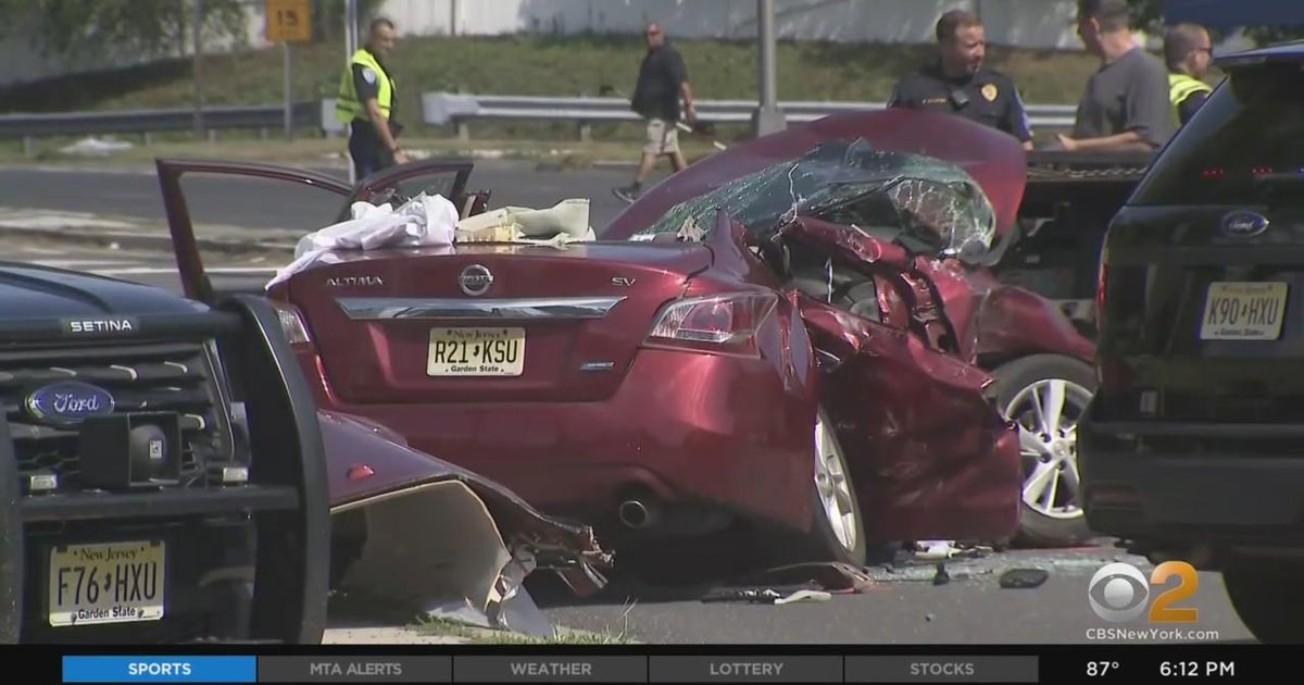 1 person killed, 2 injured in South Brunswick crash CBS New York