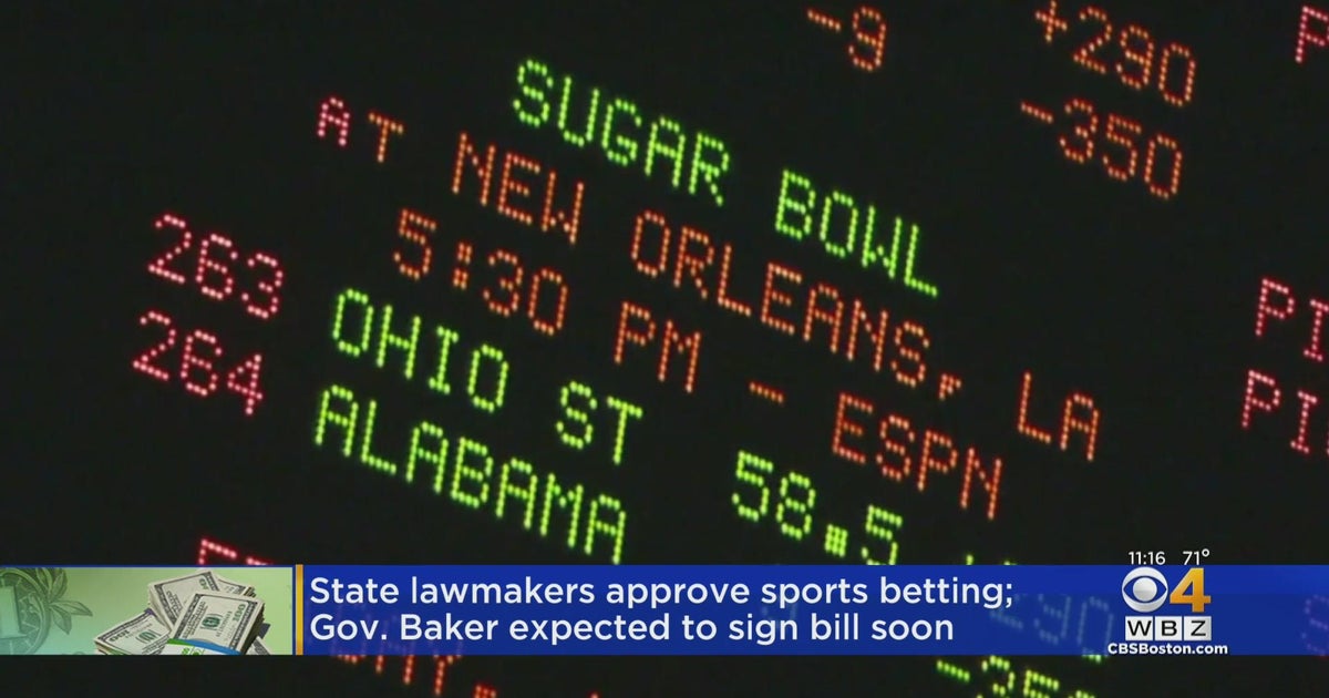 Massachusetts lawmakers approve sports betting bill