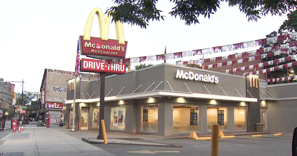 Sources: un employé de McDonald’s a reçu une balle dans le cou après une dispute à propos de frites froides à Brooklyn