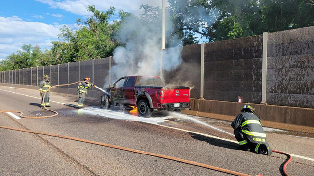 6th-ave-car-fire-2-west-metro-copy.jpg 