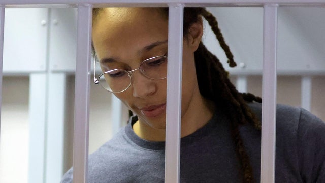 RUSSIA-US-DIPLOMACY-BASKET-COURT 