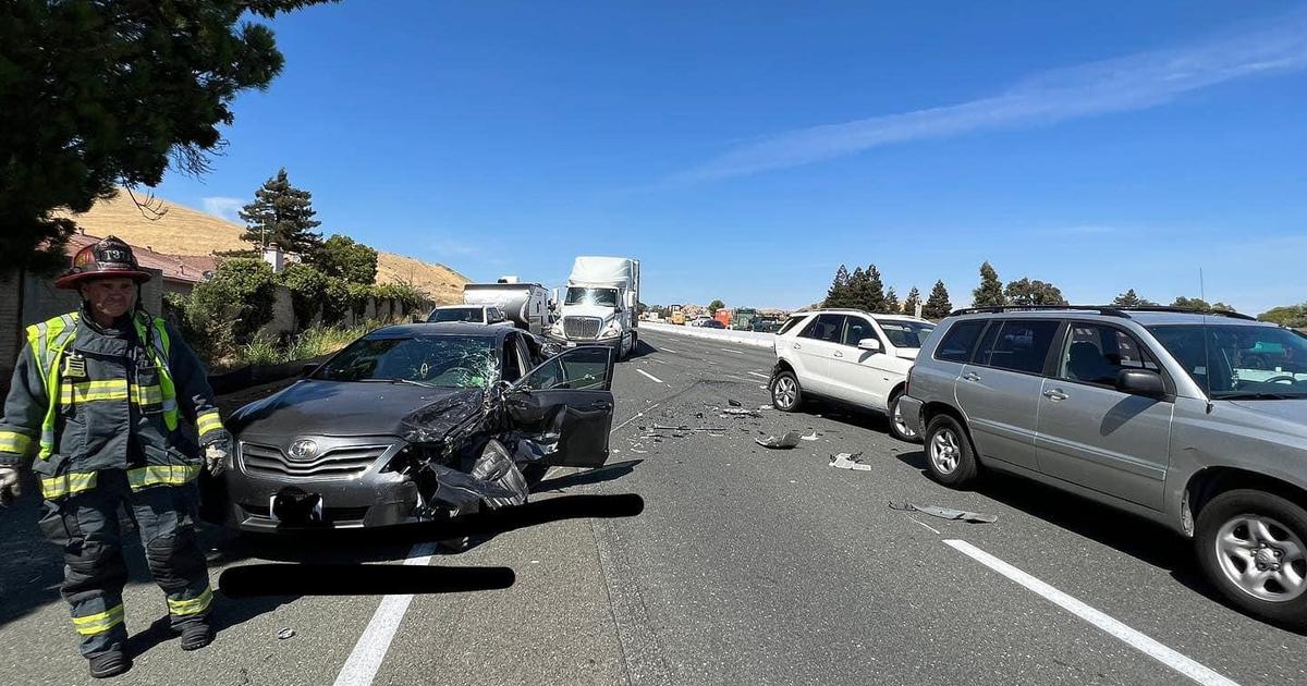 Multi-car Crash In Fairfield Leaves 7 People Hurt - CBS Sacramento