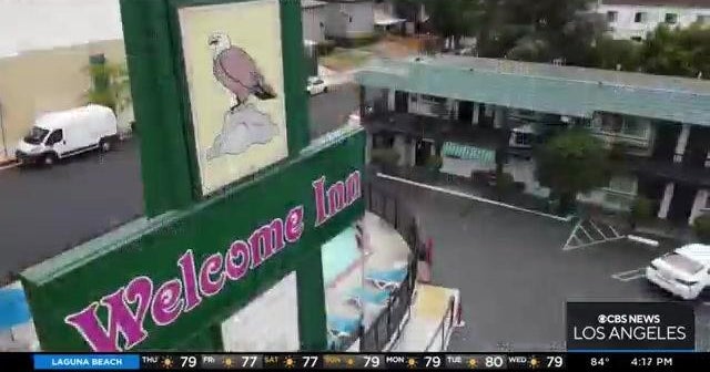 Proposed ordinance would require hotels in LA to rent vacant rooms to