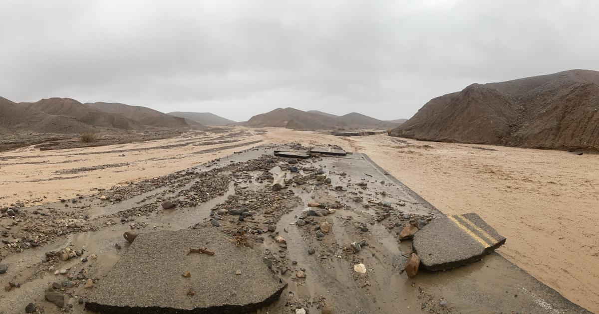 Hundreds trapped in sudden floods in Death Valley National Park
