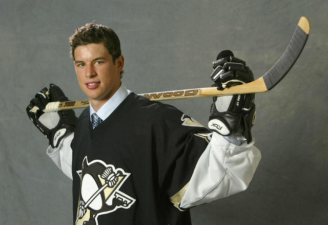 Ten years ago today, Sidney Crosby won the Inaugural Winter Classic for the  Penguins - PensBurgh
