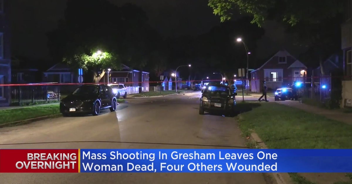 Woman killed, 4 others wounded in mass shooting in Auburn Gresham - CBS ...