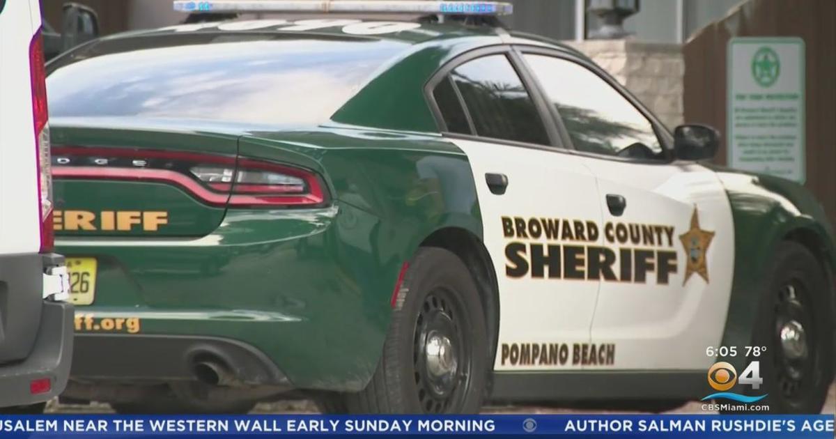 Woman shot in Pompano Beach died after crashing into a tree ouside hospital