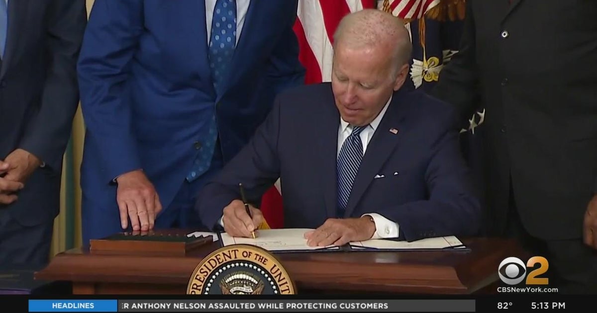 President Biden signs landmark Inflation Reduction Act - CBS New York