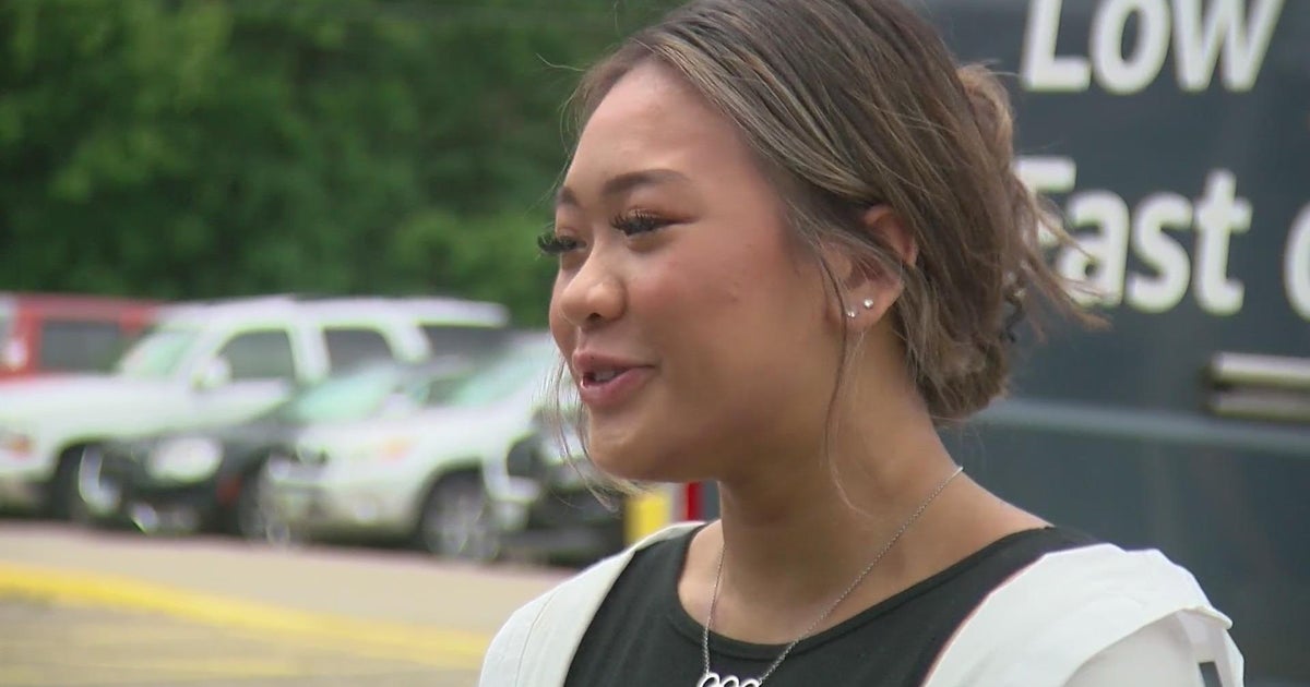 Suni Lee delivers $50,000 donation to her St. Paul elementary school ...