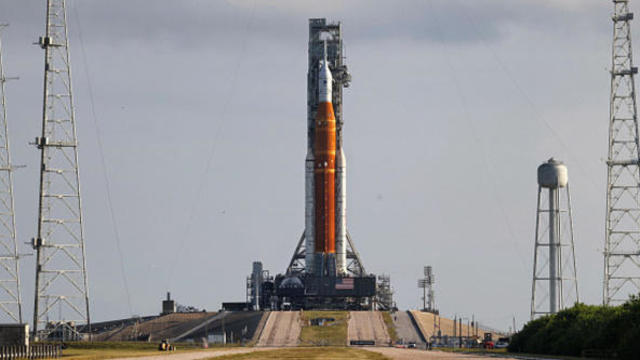 cbsn-fusion-nasas-artemis-i-rocket-arrives-at-kennedy-space-center-launch-pad-thumbnail-1212027-640x360.jpg 