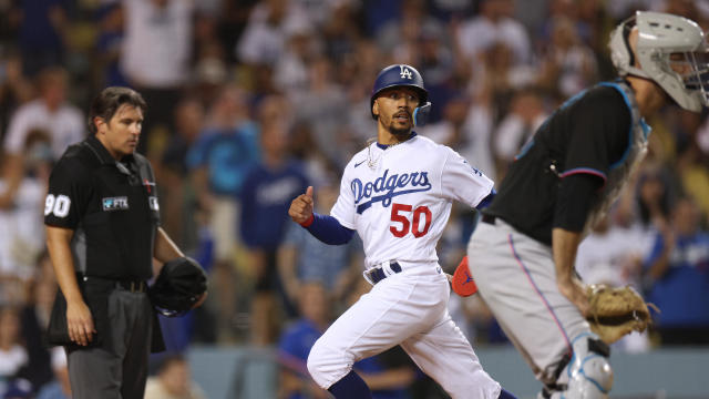 Miami Marlins v Los Angeles Dodgers 