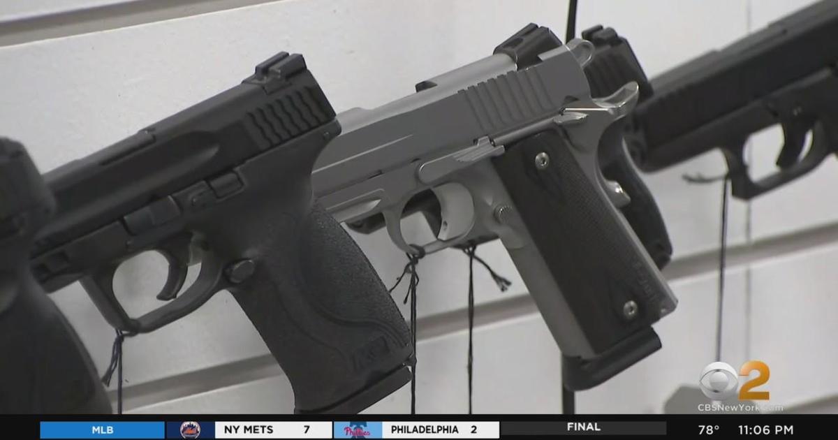 NYPD unveils emergency rules for concealed carry licenses - CBS New York