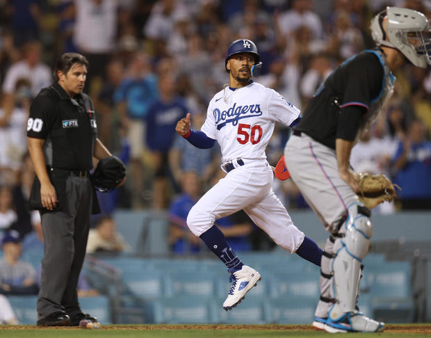 Miami Marlins v Los Angeles Dodgers 