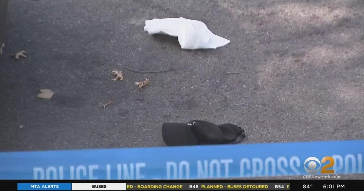 1 dead, 2 injured in Brooklyn stabbing - CBS New York