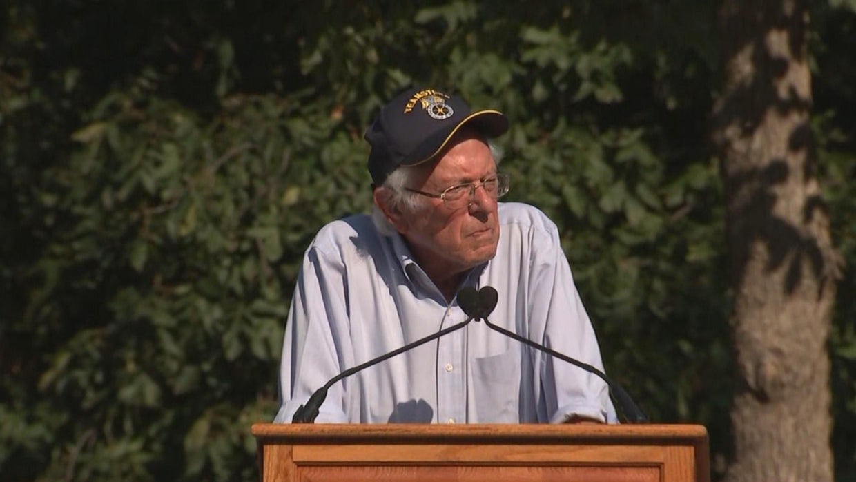 Bernie Sanders holds rally at Independence Mall in Philadelphia to ...