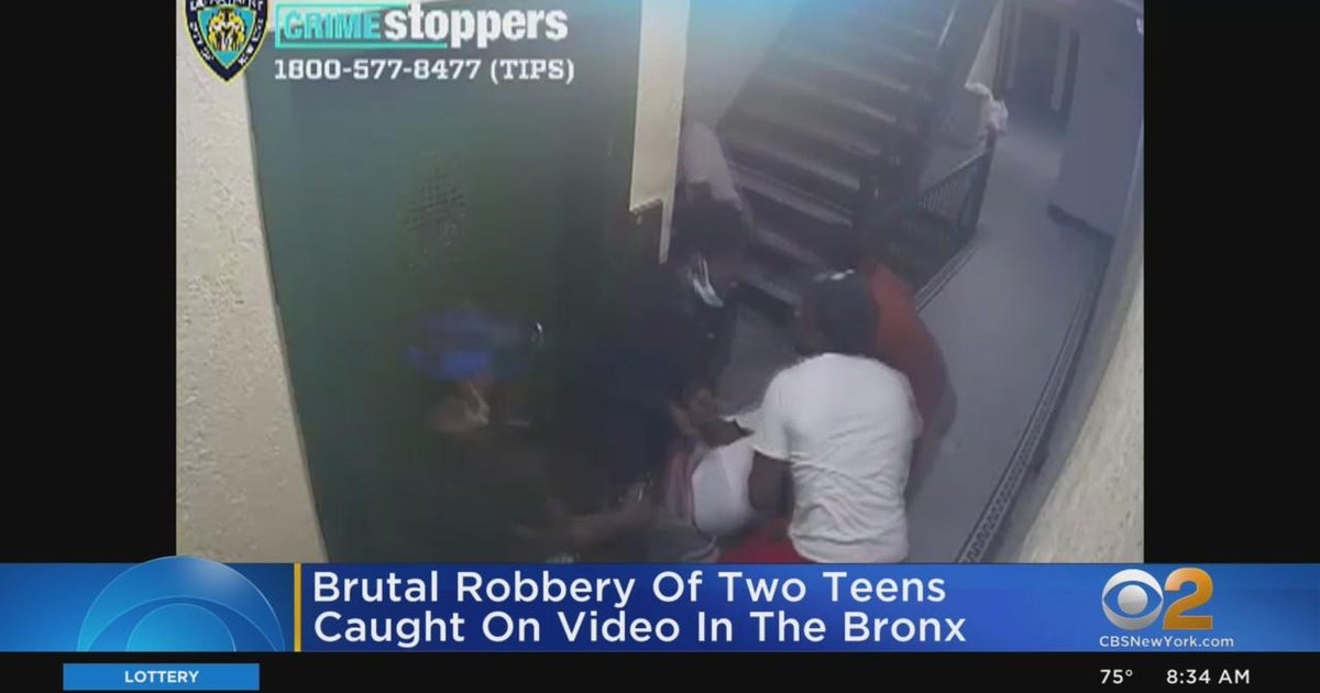 NYPD Teens thrown down stairs, beaten, slashed and robbed in Bronx