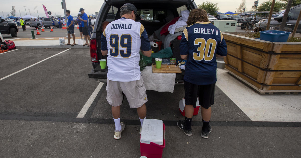 la chargers tailgate tickets