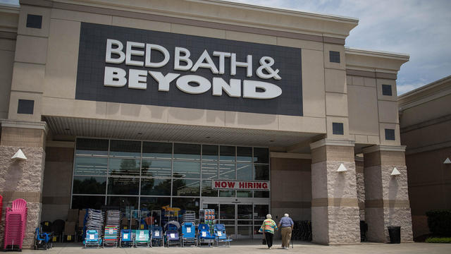 A Bed Bath & Beyond Store Ahead Of Earnings Figures 